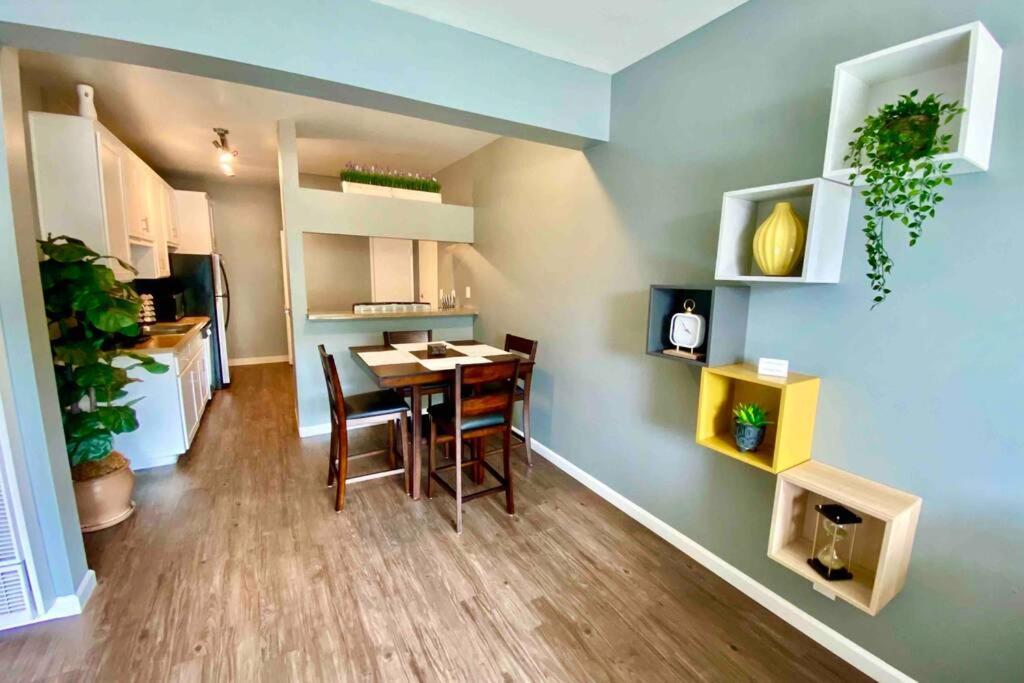 Centrally Located To All San Diego Has To Offer Extérieur photo